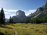 The upper Green River valley with Squaretop Mountain and The Bottle prominent.